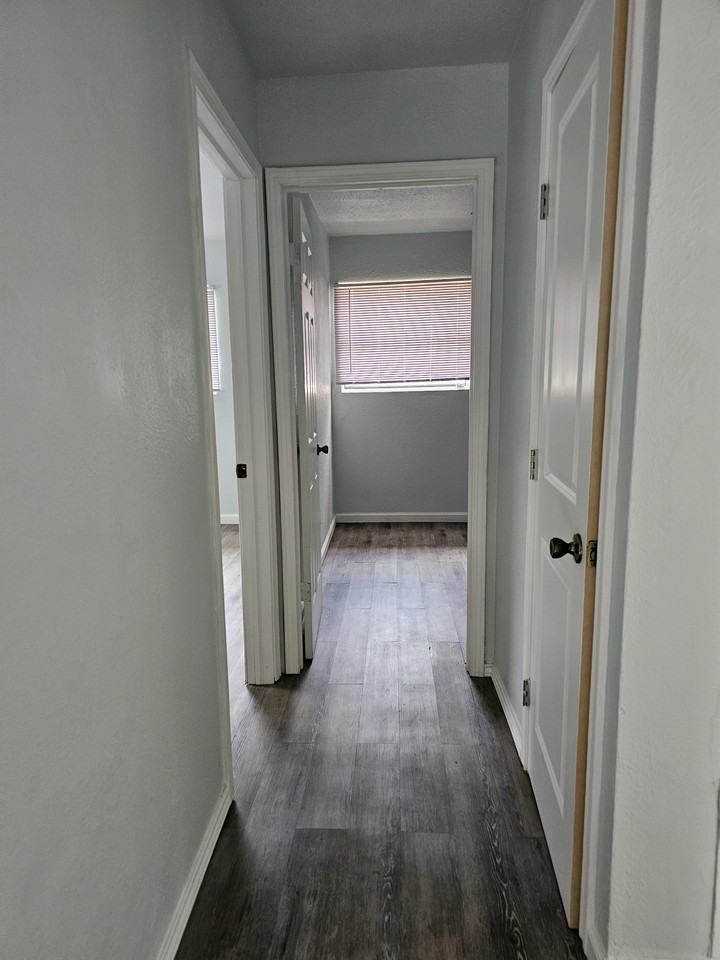904 Se 69th St #8th - Photo 6 of 16