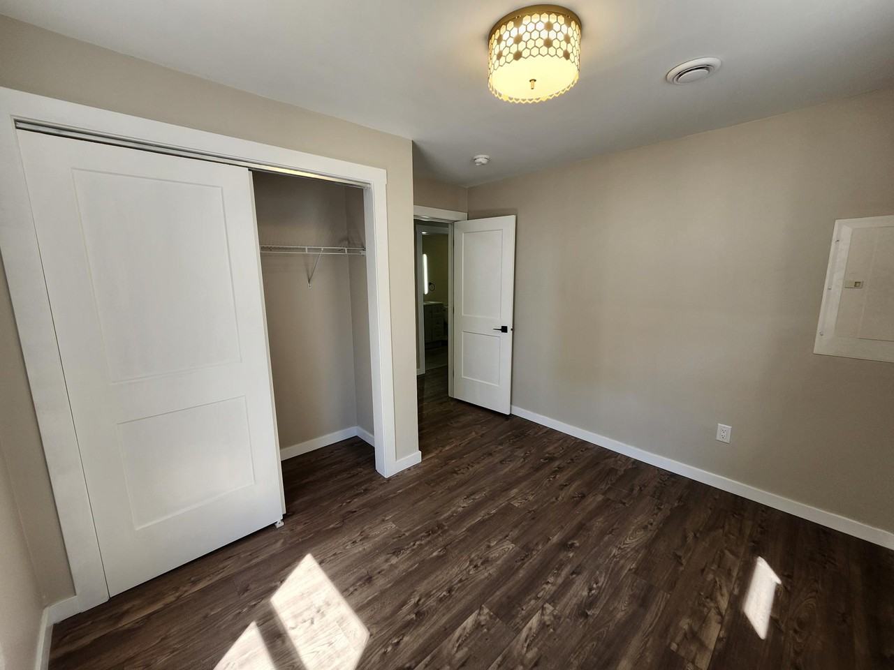 157 Adelaide St #2-157 - Photo 6 of 18