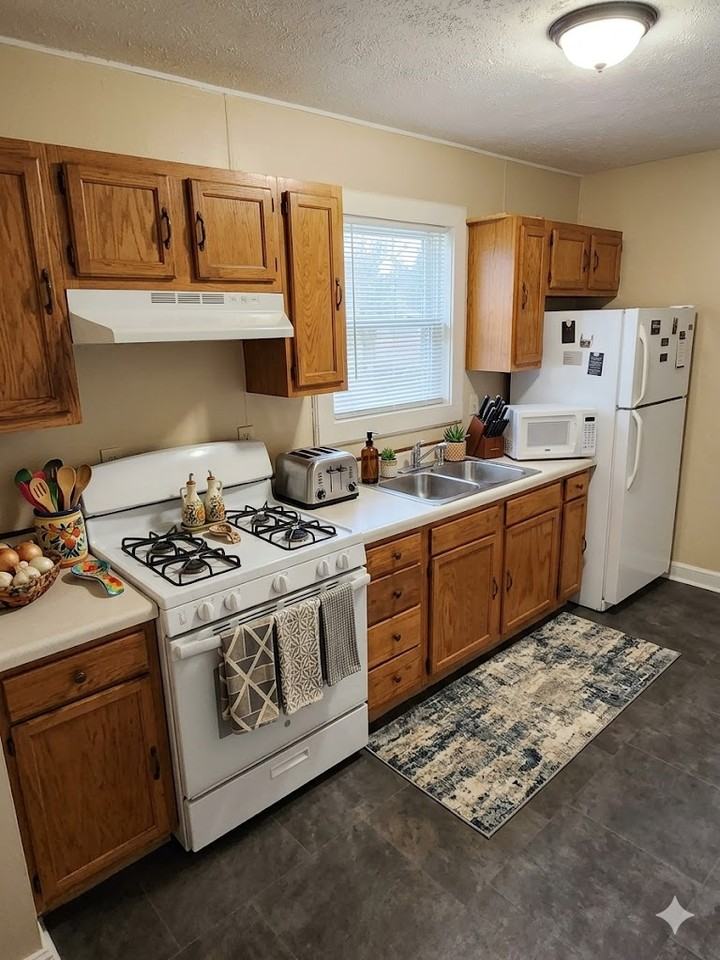 2208 Christina St #1 - Photo 4 of 7