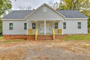 featured image of 206 N Hankinson St #206