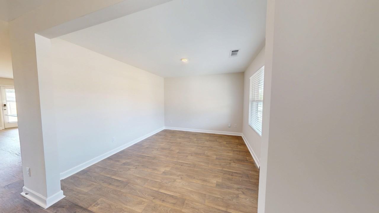 7726 Shaddix St #1 - Photo 3 of 42
