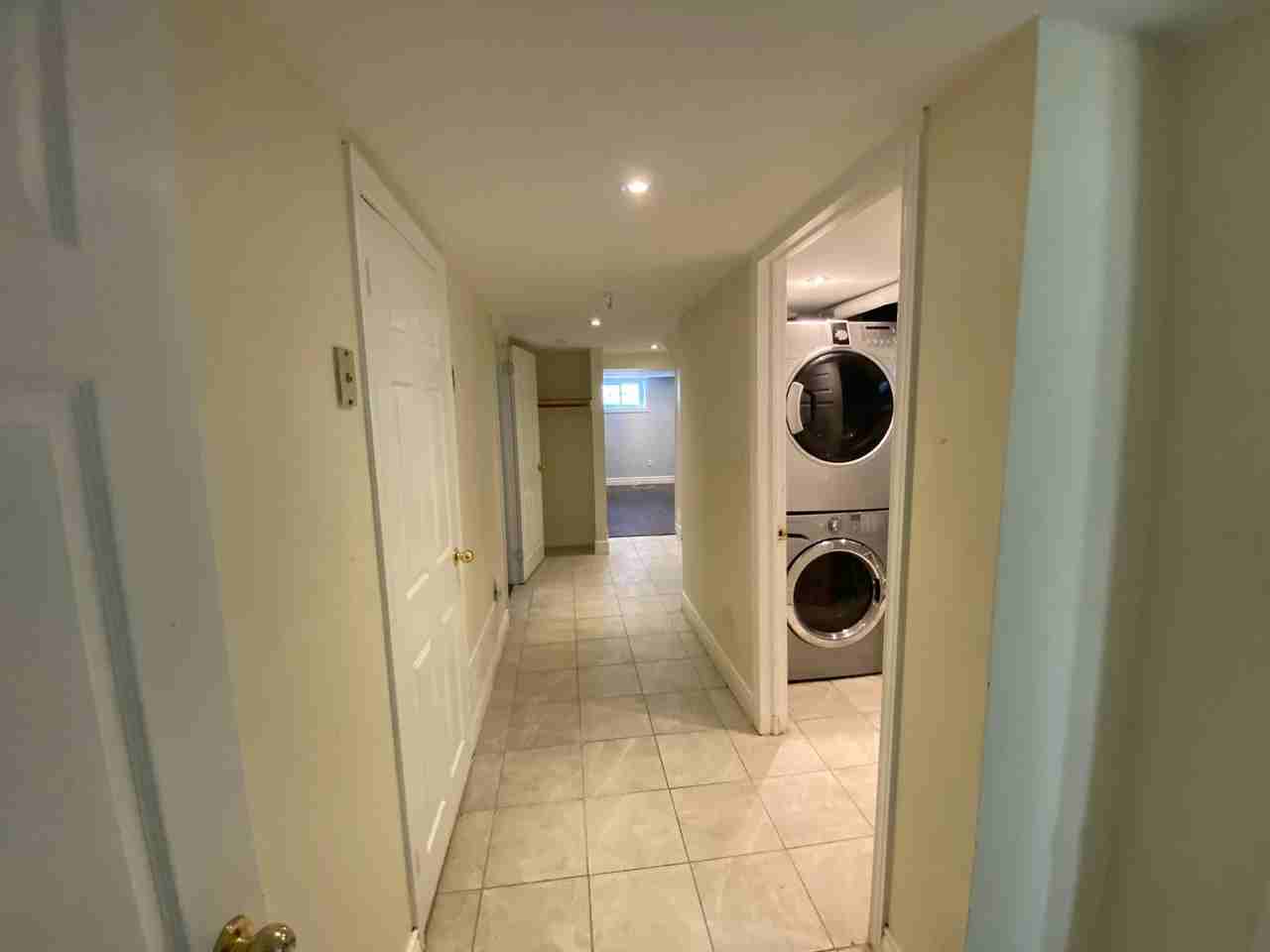 69 Nelson St #1 - Photo 5 of 10