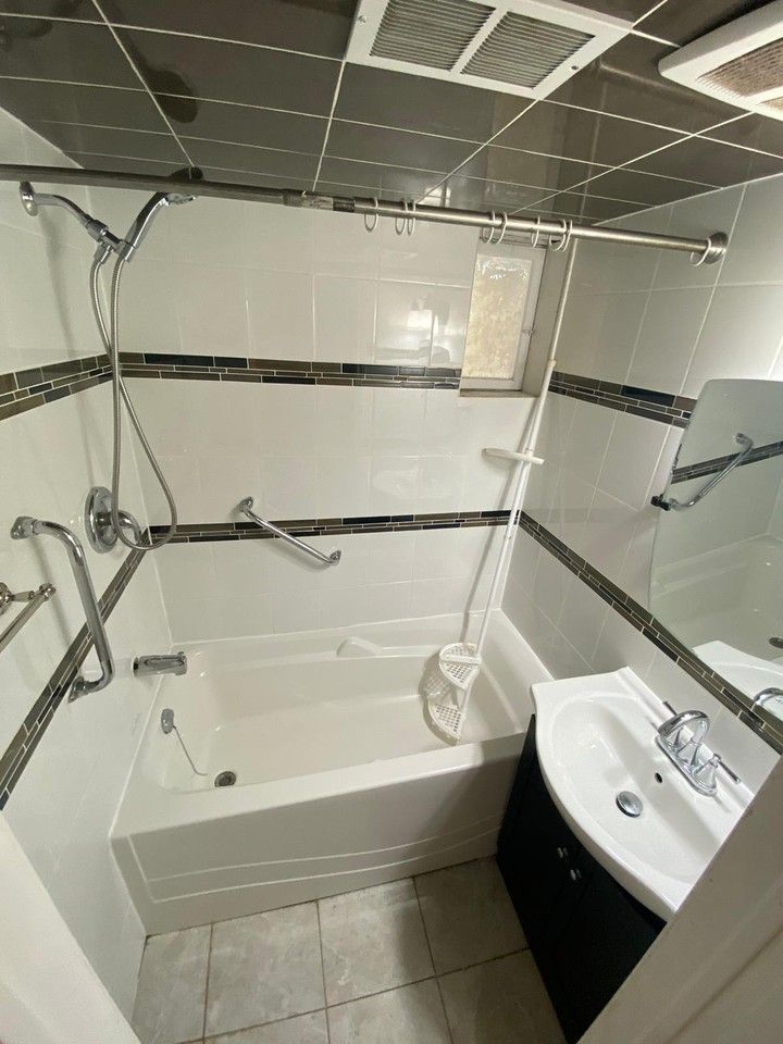 69 Nelson St #1 - Photo 7 of 10