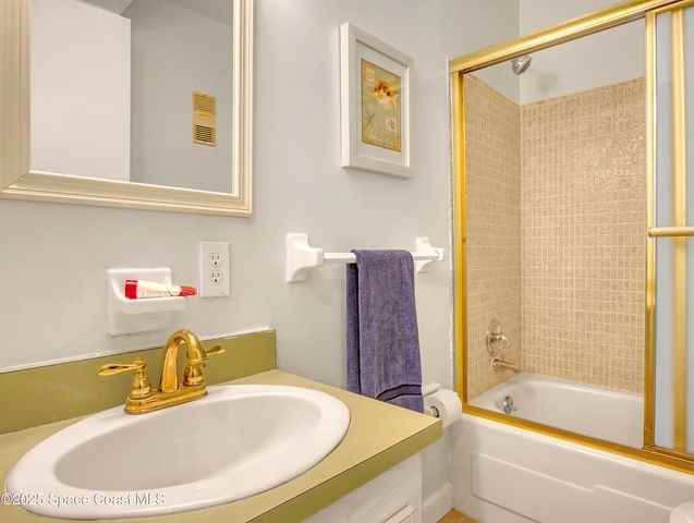 170 Paradise Blvd #14 - Photo 7 of 9