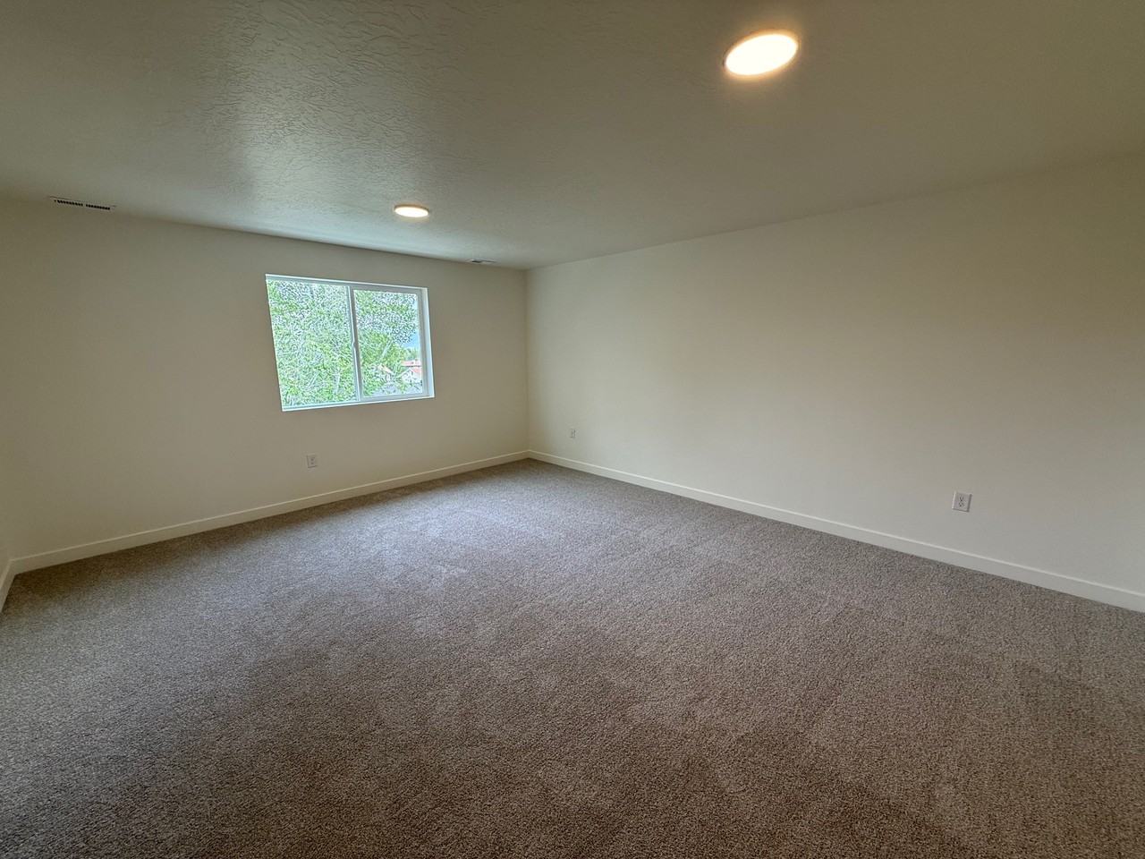 3550 W Franco Ct #1 - Photo 7 of 13