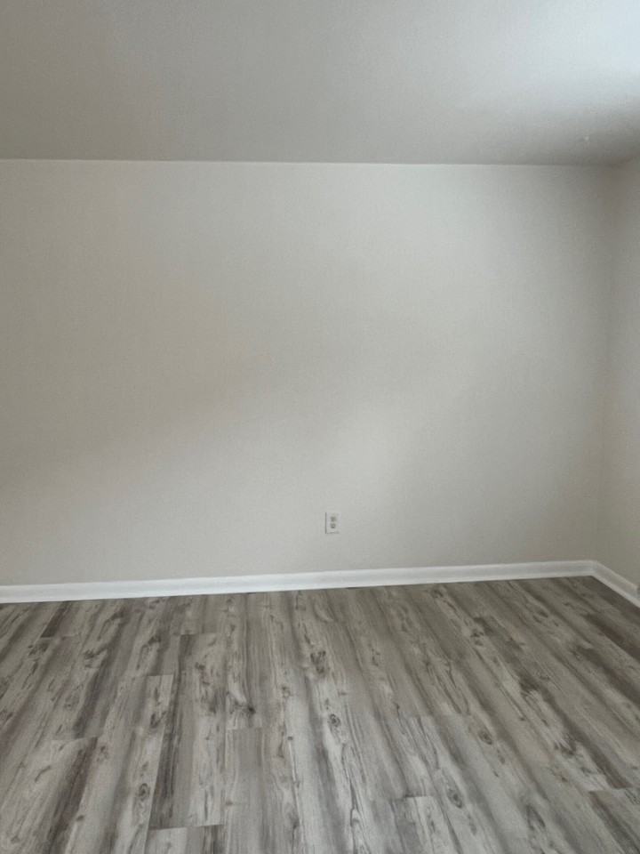 715 Moore St #1 - Photo 3 of 19