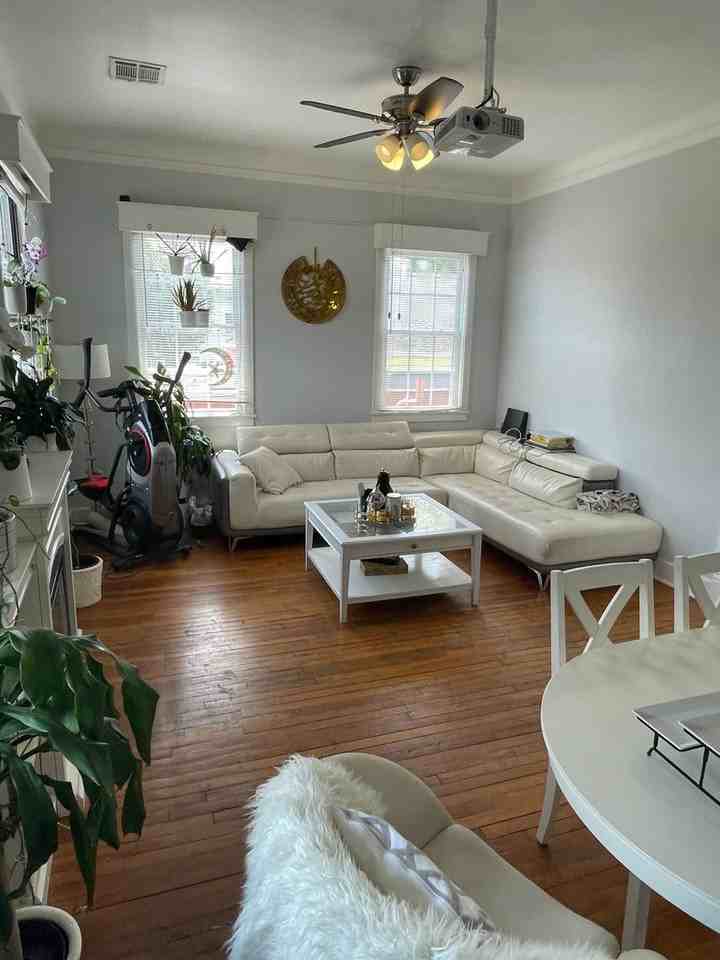 7718 Maple St - Photo 4 of 13