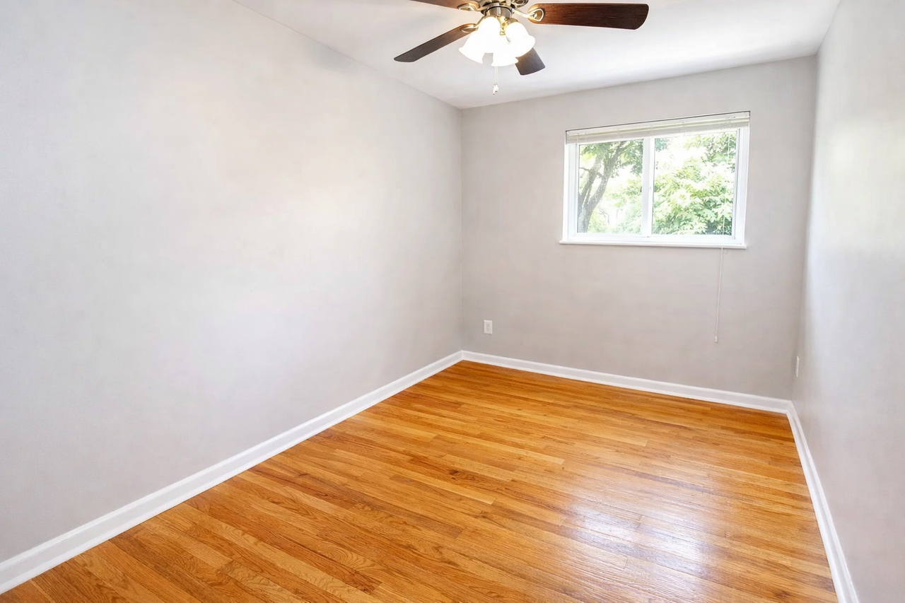 6618 DALZELL PLACEAPT 4 #4 - Photo 6 of 8