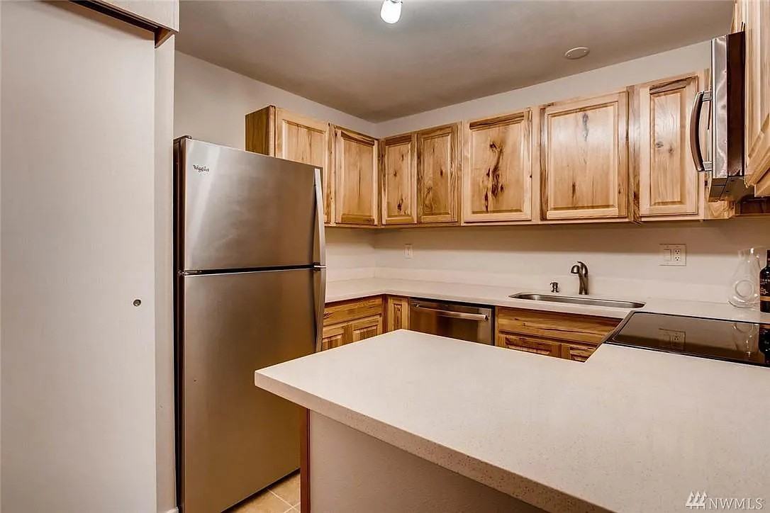 6263 137th Place Northeast #230 - Photo 7 of 17