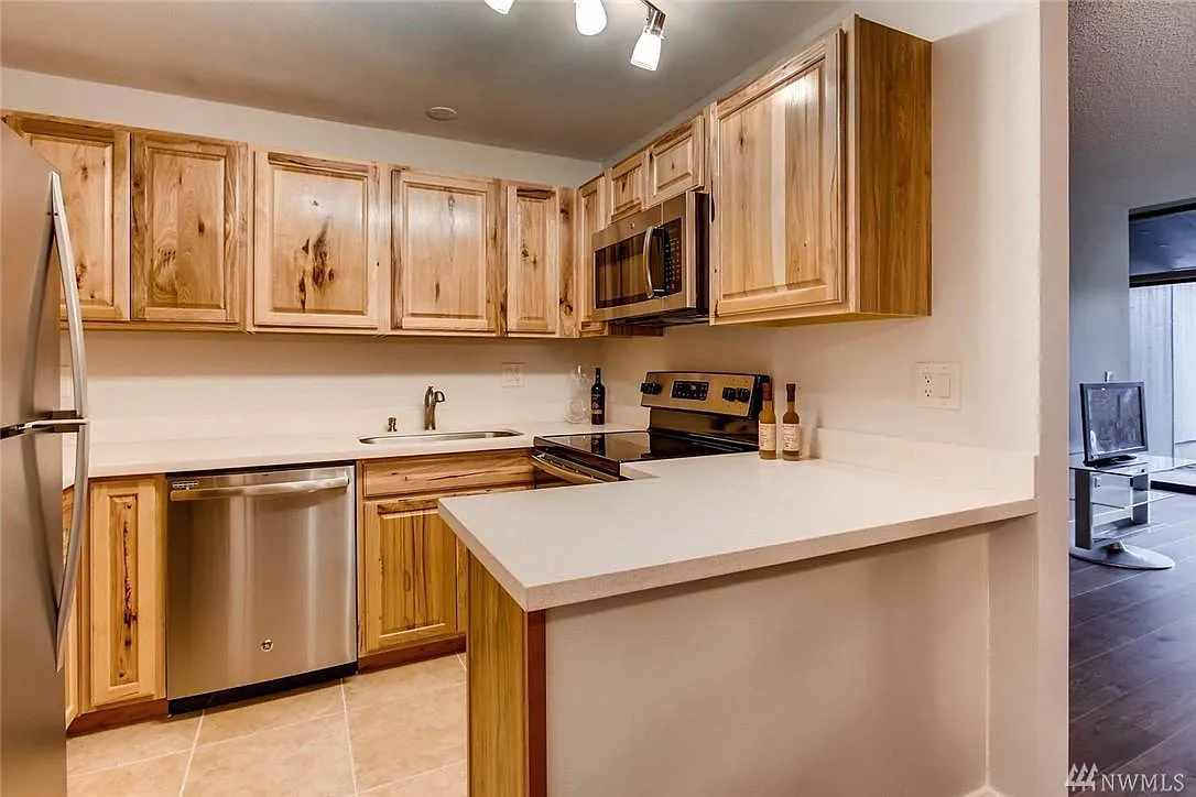 6263 137th Place Northeast #230 - Photo 5 of 17