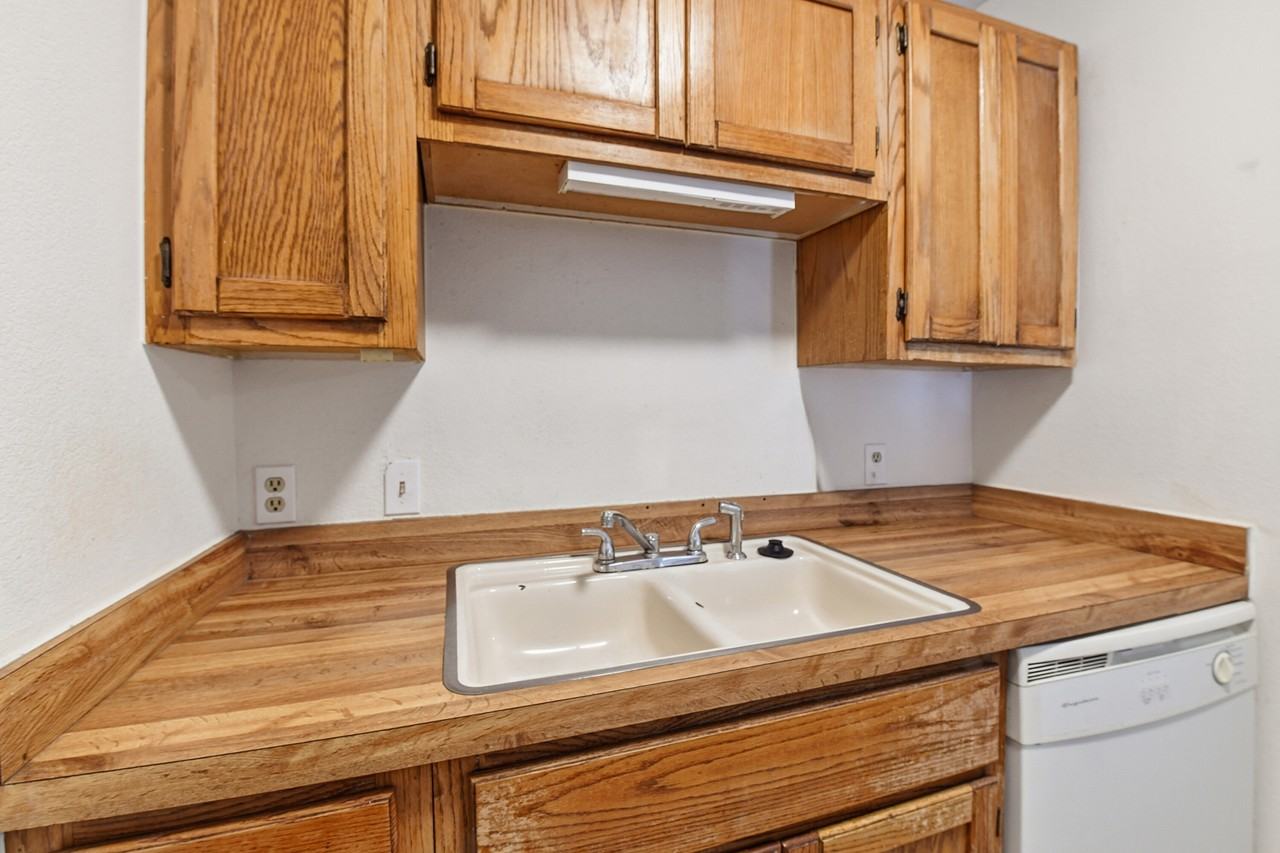 5041 Garrison St Apt 202g #202G - Photo 5 of 30