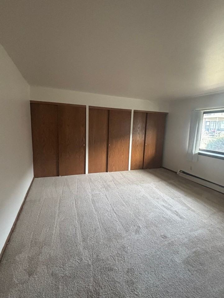 Parkview Place - Photo 3 of 13