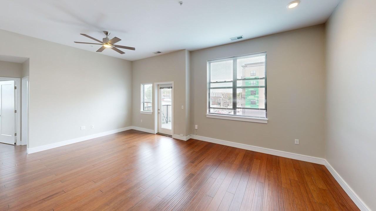Gateway Lofts - Photo 5 of 26