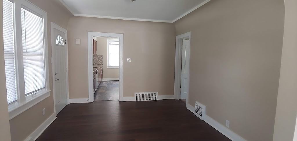 2907 S 93rd St #1 - Photo 3 of 16