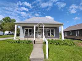 featured image of 2233 Fairview St #1