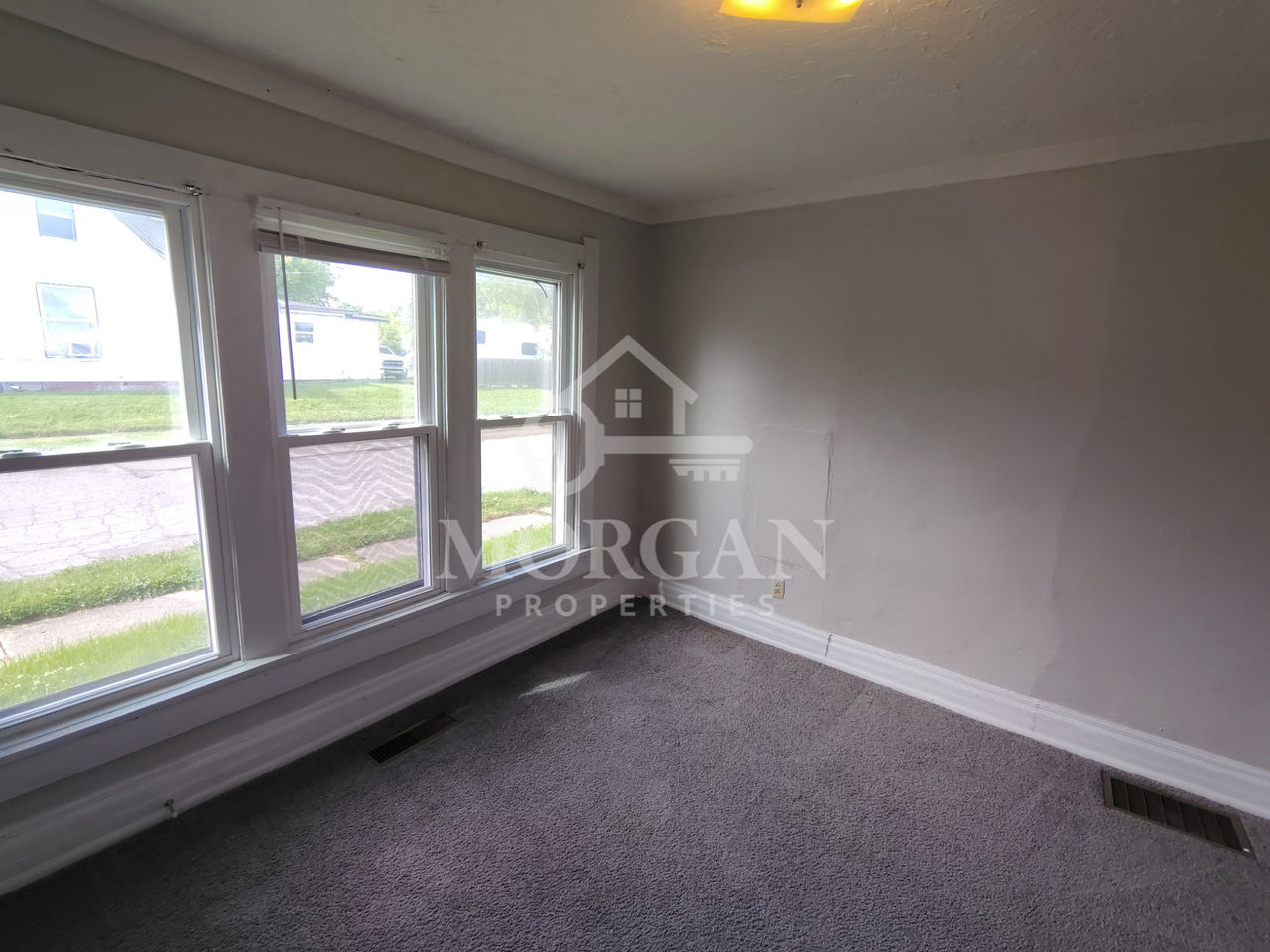 2233 Fairview St #1 - Photo 6 of 8