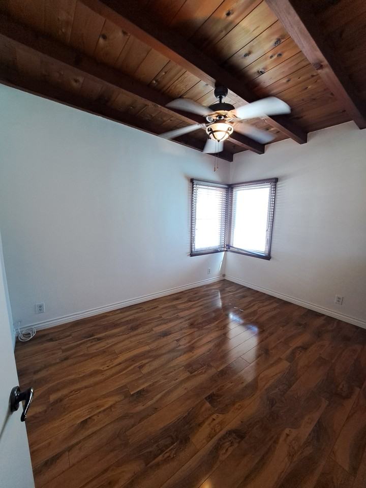 1815 N Edison Blvd #1 - Photo 7 of 15