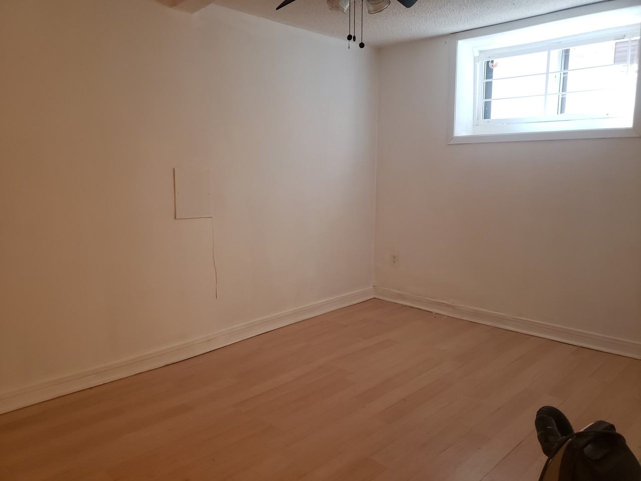 697 Dupont Street #3B - Photo 6 of 9