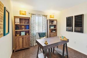 featured image of 975 S Royal Palm Rd