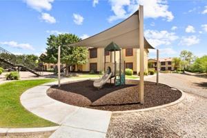 featured image of 975 S Royal Palm Rd