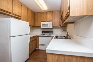 8148 Genesee Ave - Photo 1 of 1