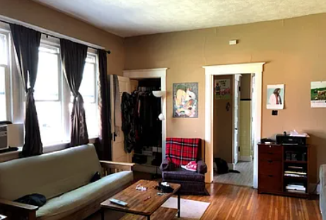 505 1/2 E Locust St #A - Photo 5 of 14