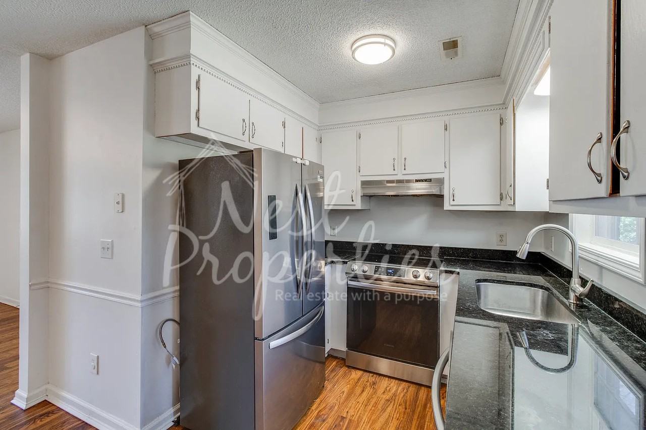 4845 Patriot Pkwy #1 - Photo 5 of 17