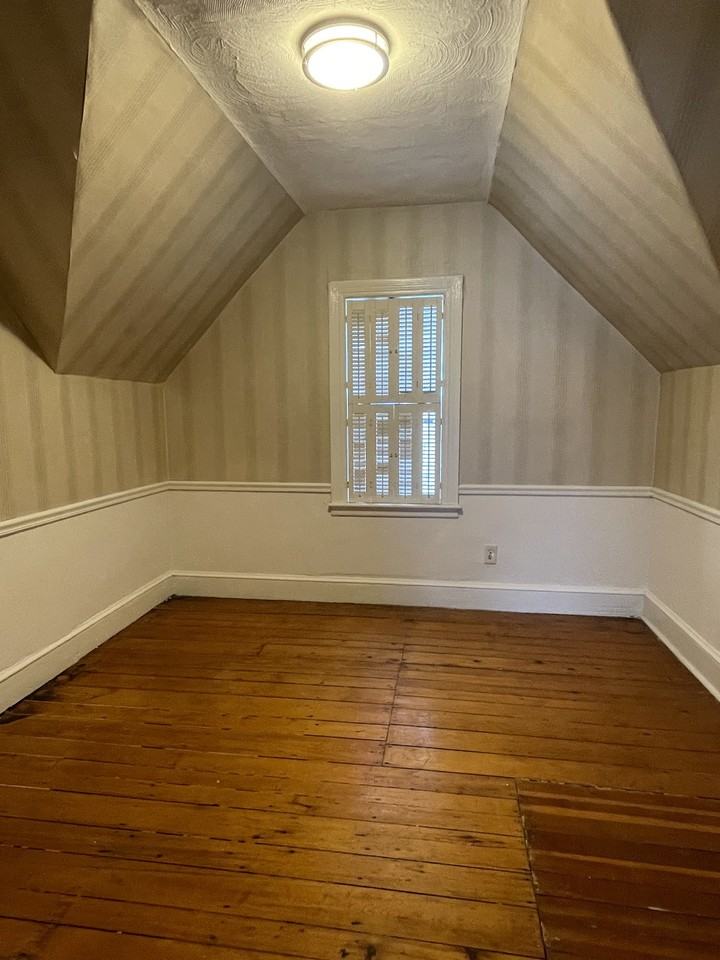 229 Federal St #3 - Photo 7 of 8