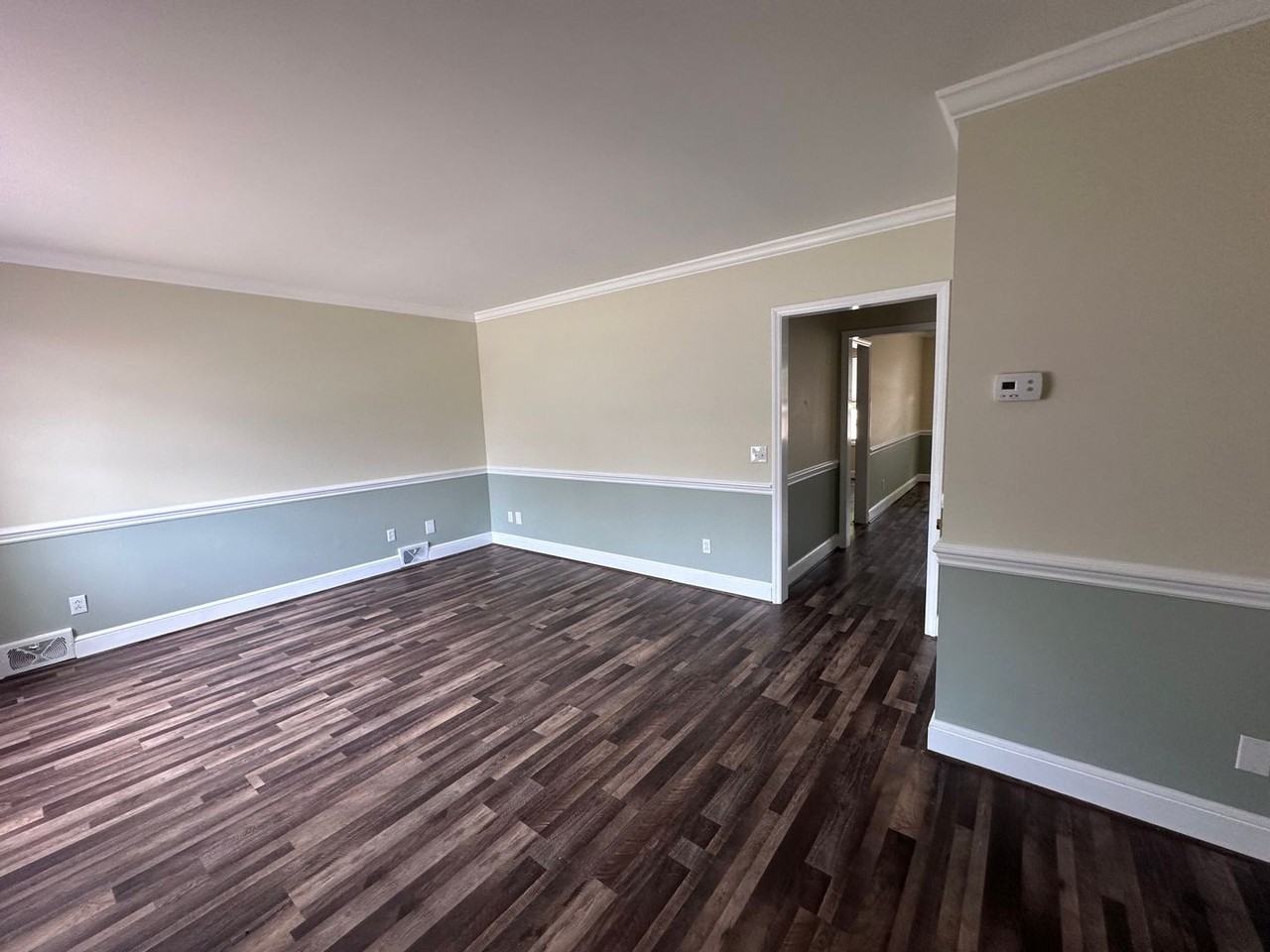506 10th St - Photo 2 of 21