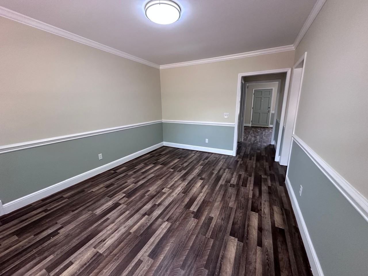 506 10th St - Photo 3 of 21