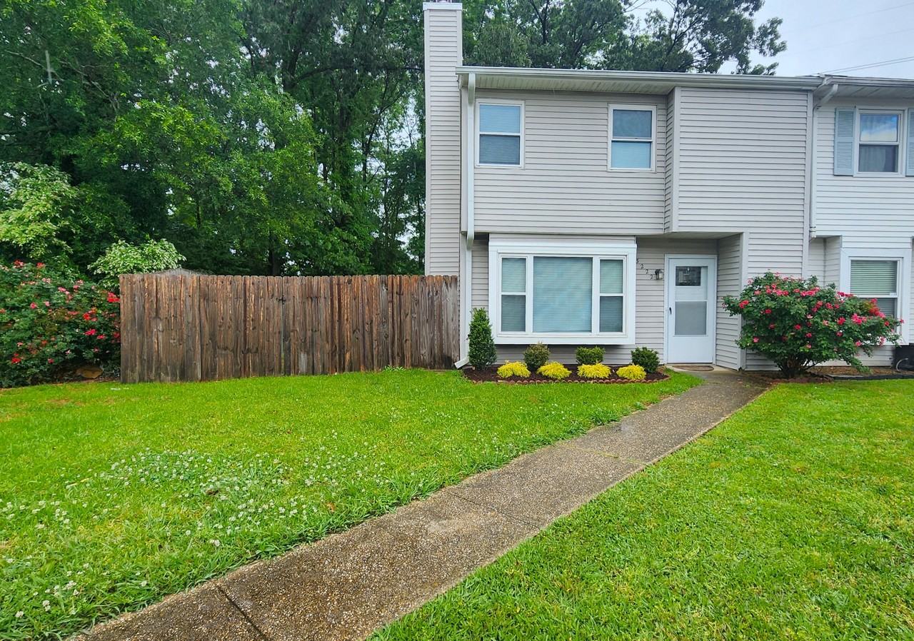 3222 Scarborough Way #1