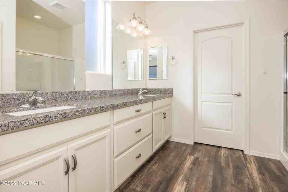1385 Warbler Way #1 - Photo 5 of 36