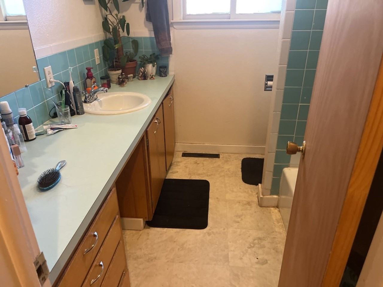 526 N Frey Ave - Photo 7 of 15