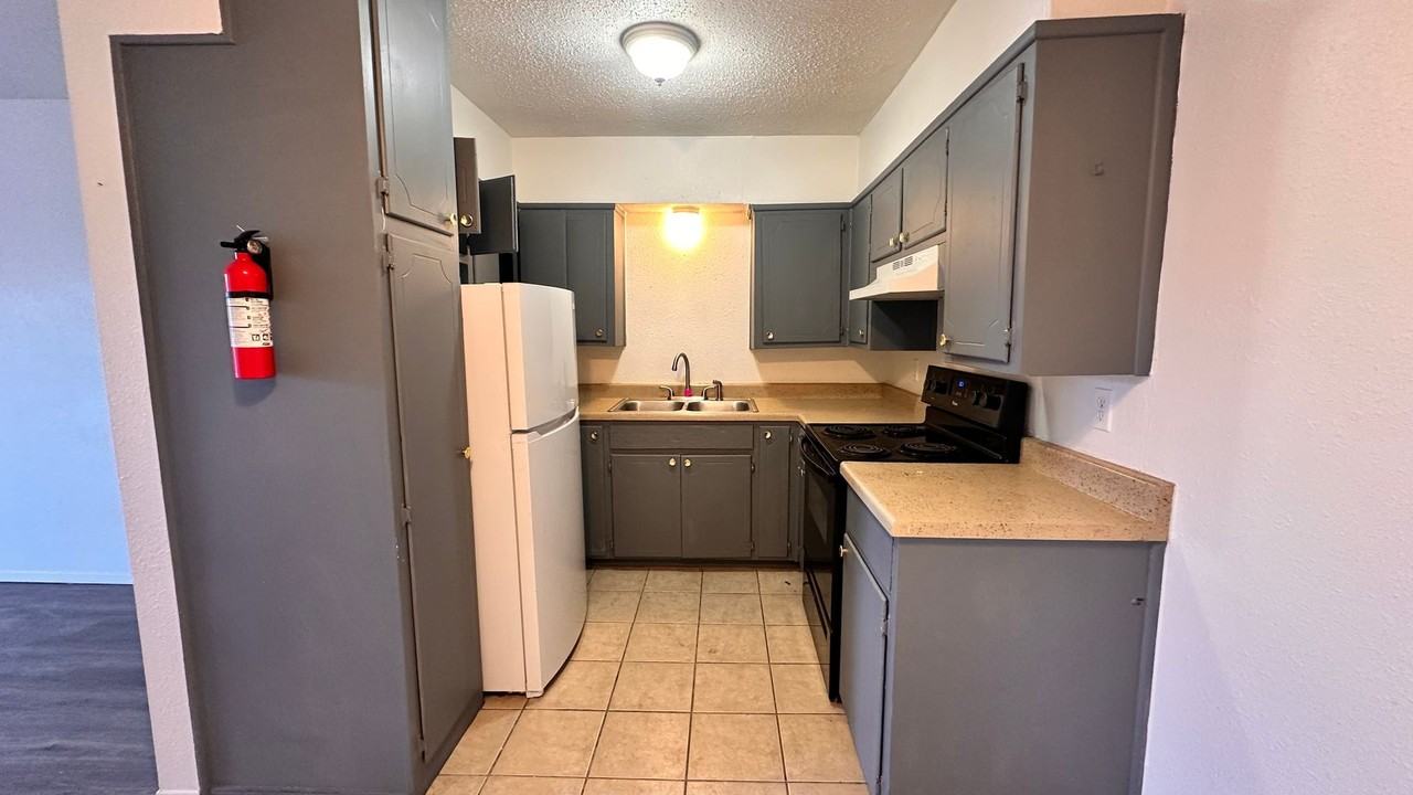 Liberty Station Apartments - Photo 3 of 35