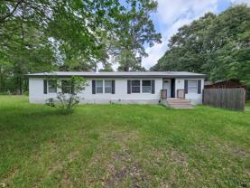 20284 Forest Woods Ln - Photo 1 of 1