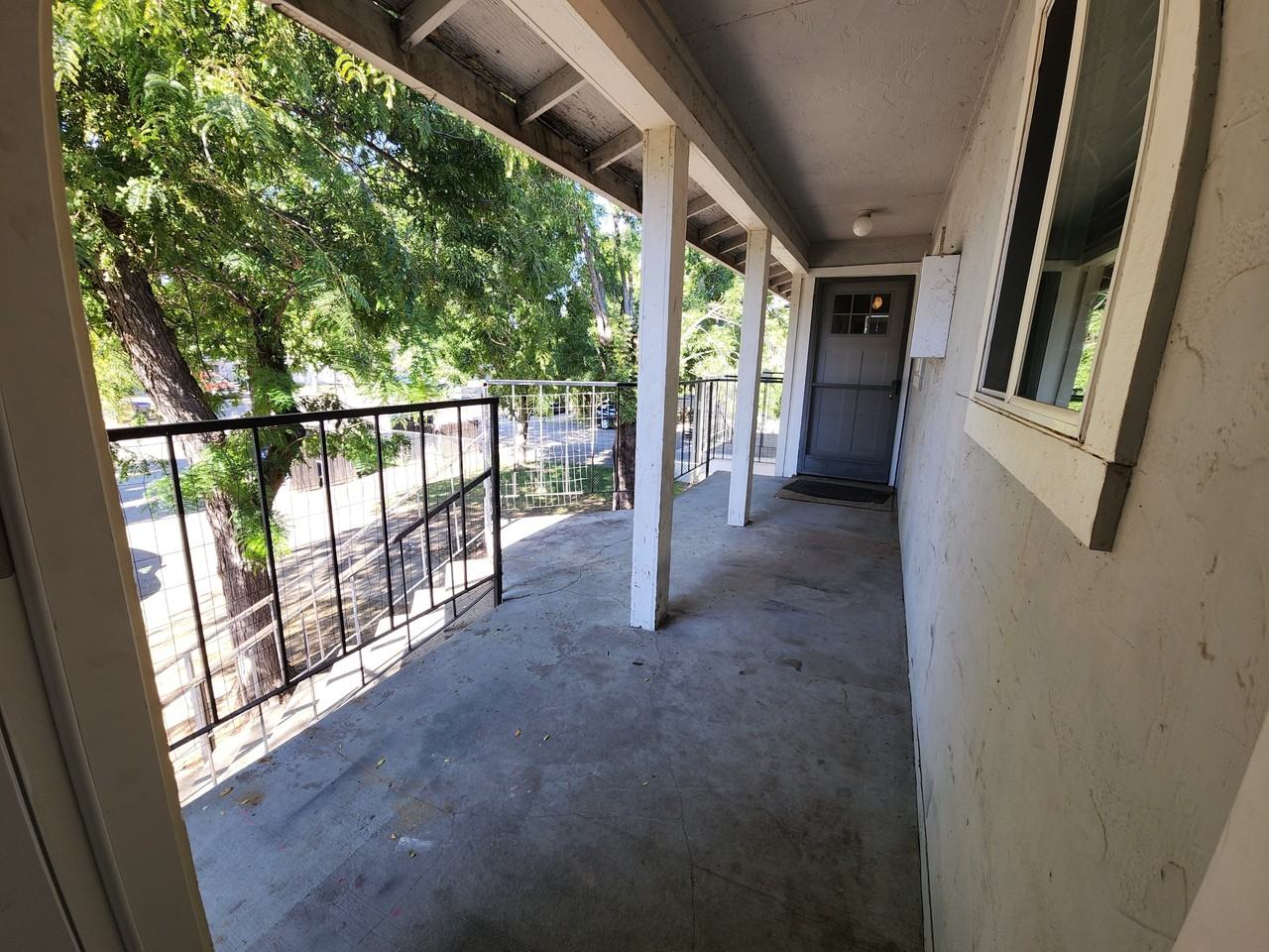 55 Mina Ave #D - Photo 2 of 11