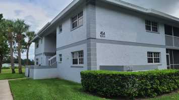 featured image of 454 Fairways Cir #1