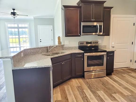 2500 Brookville Dr #B - Photo 3 of 19