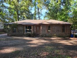 featured image of 4444 Ritch Haven Rd #1