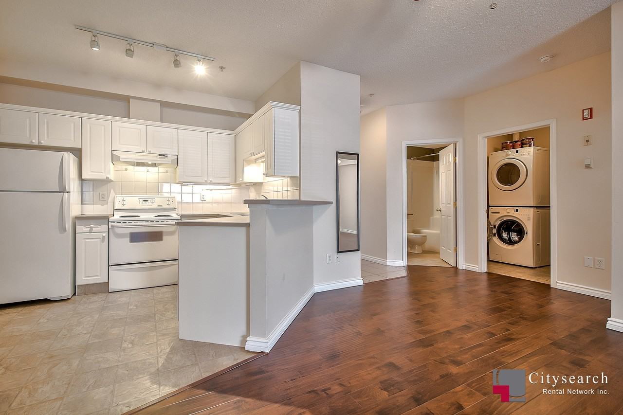 103,126 14 Ave SW - Photo 5 of 14