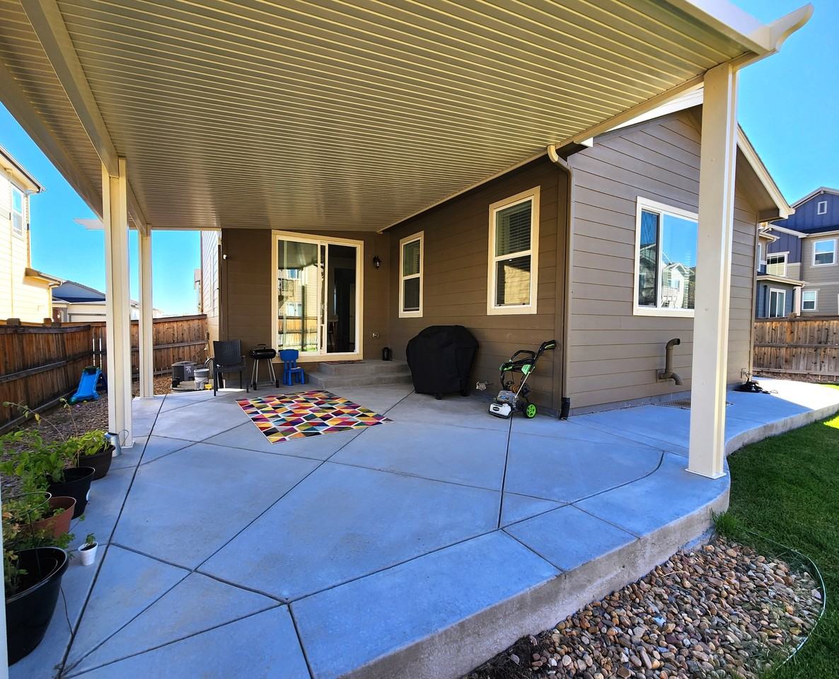 11863 Churchfield St #1 - Photo 3 of 32