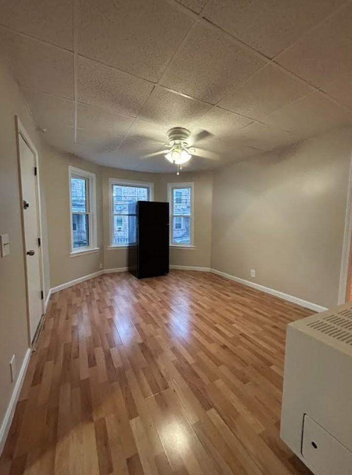 397-407 William St - Photo 3 of 22