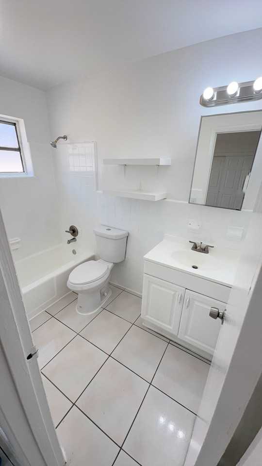 Danielle Apartments - Photo 7 of 18
