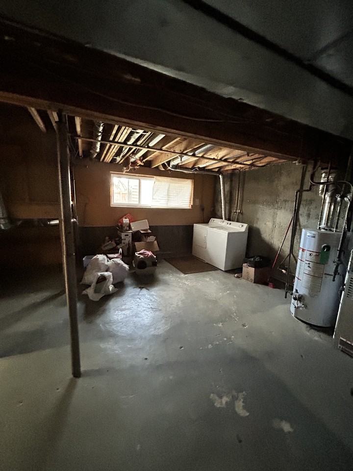 8 Castle Terr Nw #MAIN - Photo 2 of 17