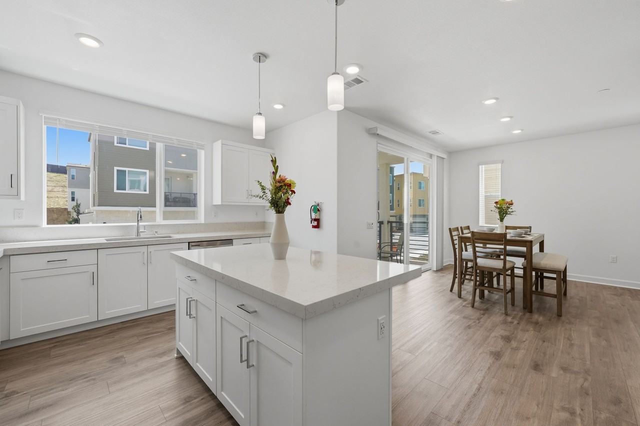 850 Kili St #1 - Photo 4 of 45