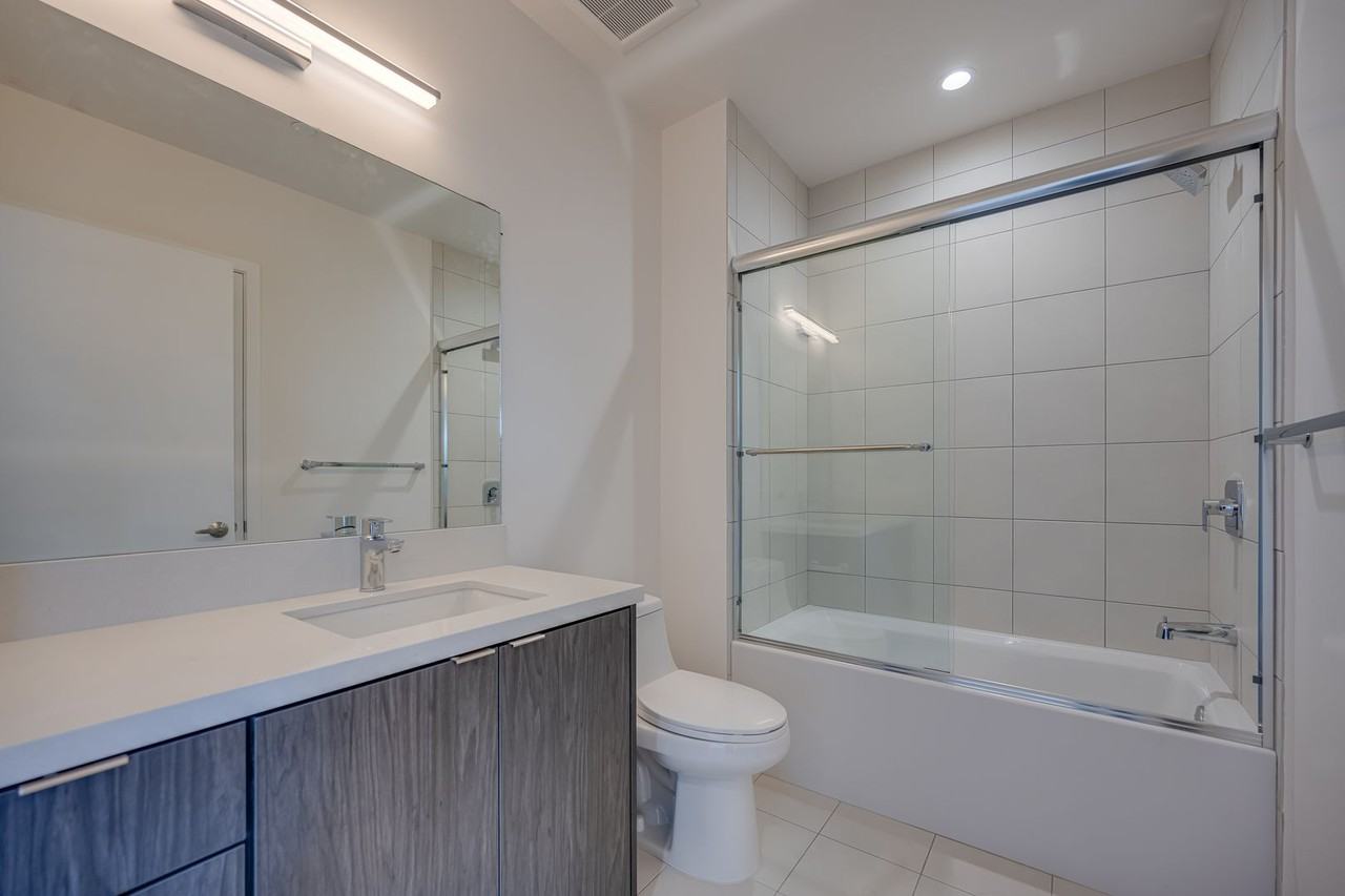 5122 Maplewood - Photo 6 of 8