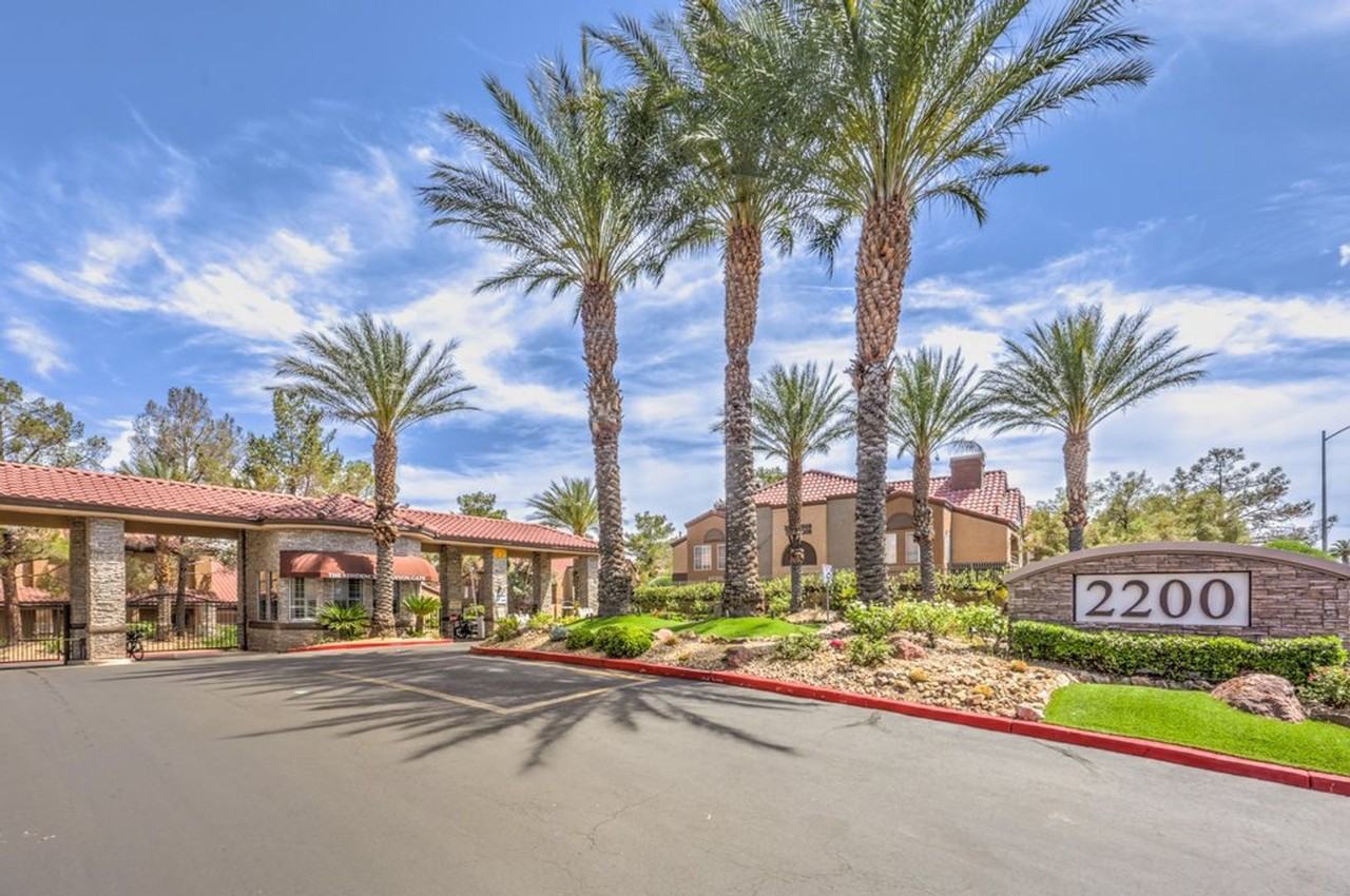 2200 S Fort Apache Rd - Photo 3 of 30