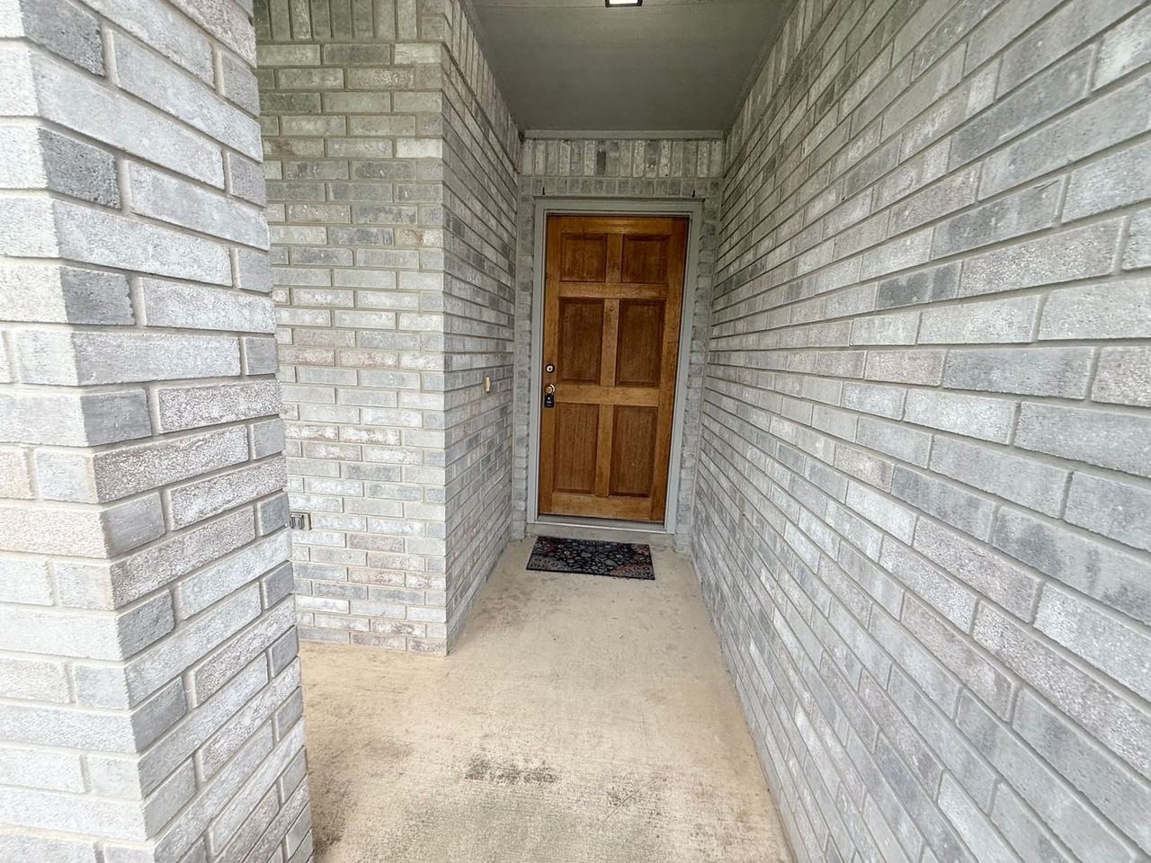 10722 Shaenpath - Photo 2 of 12