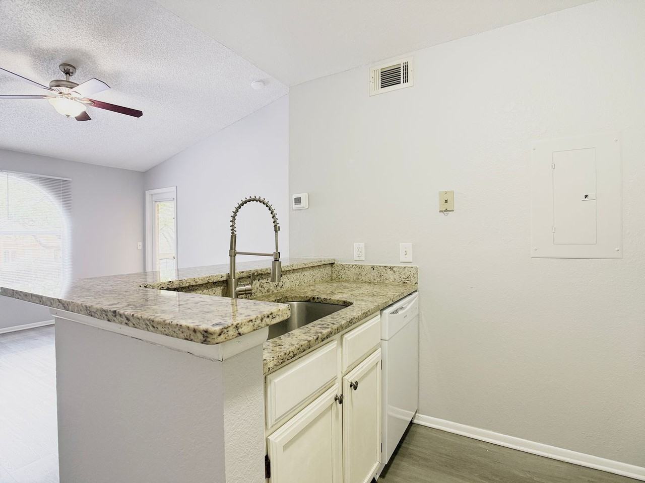 5295 Images Cir - Photo 7 of 21