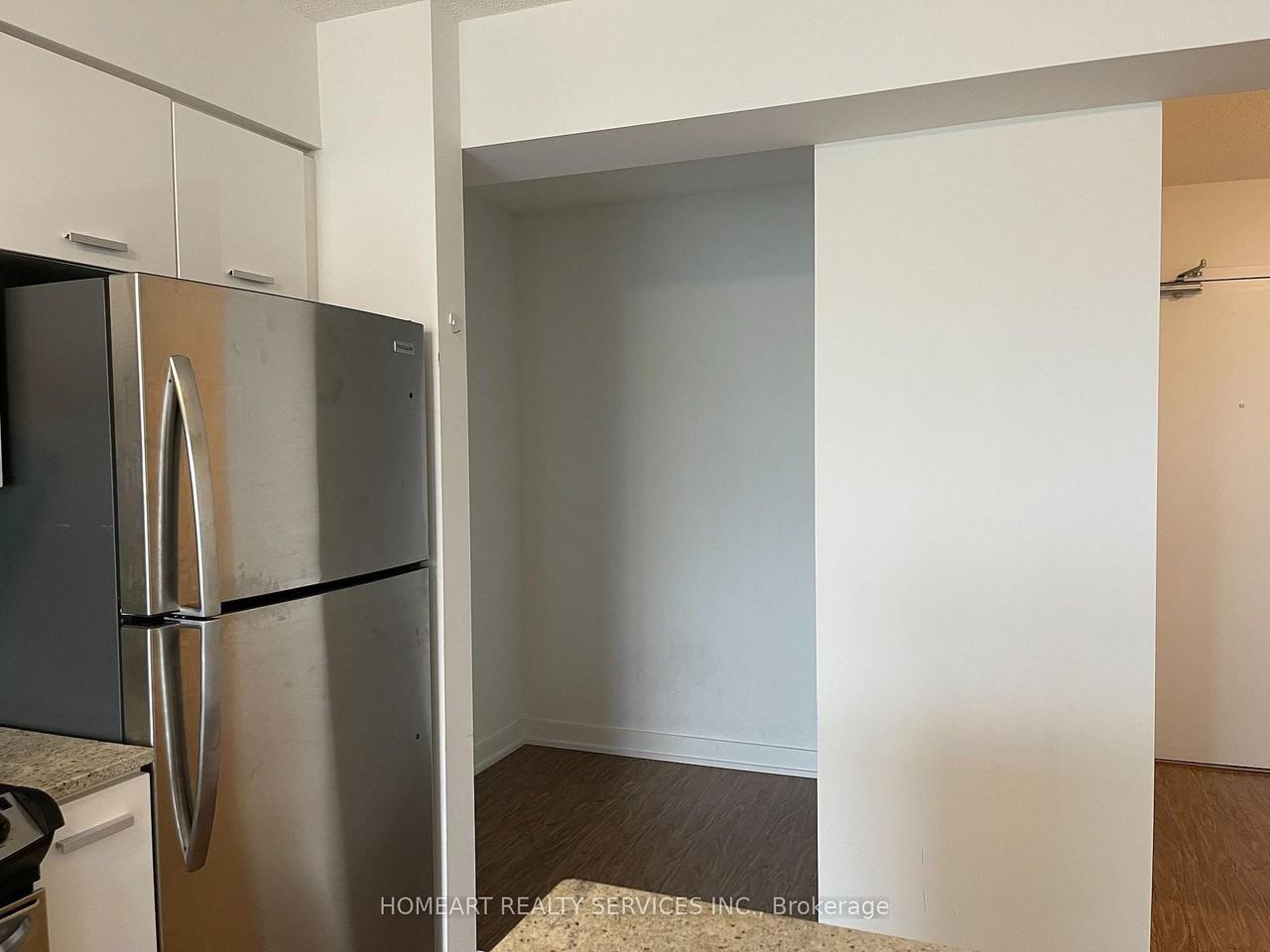 29 Singer Court - Photo 2 of 7